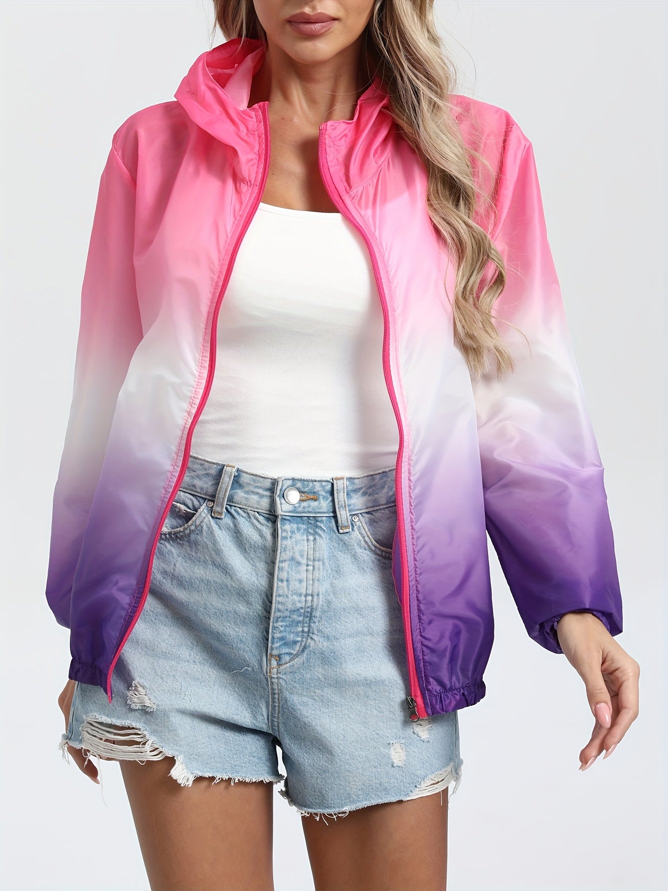 Women'S Lightweight Hooded Jacket with Gradient Color, Printed Design, And Zippered Pockets for Outdoor Use.