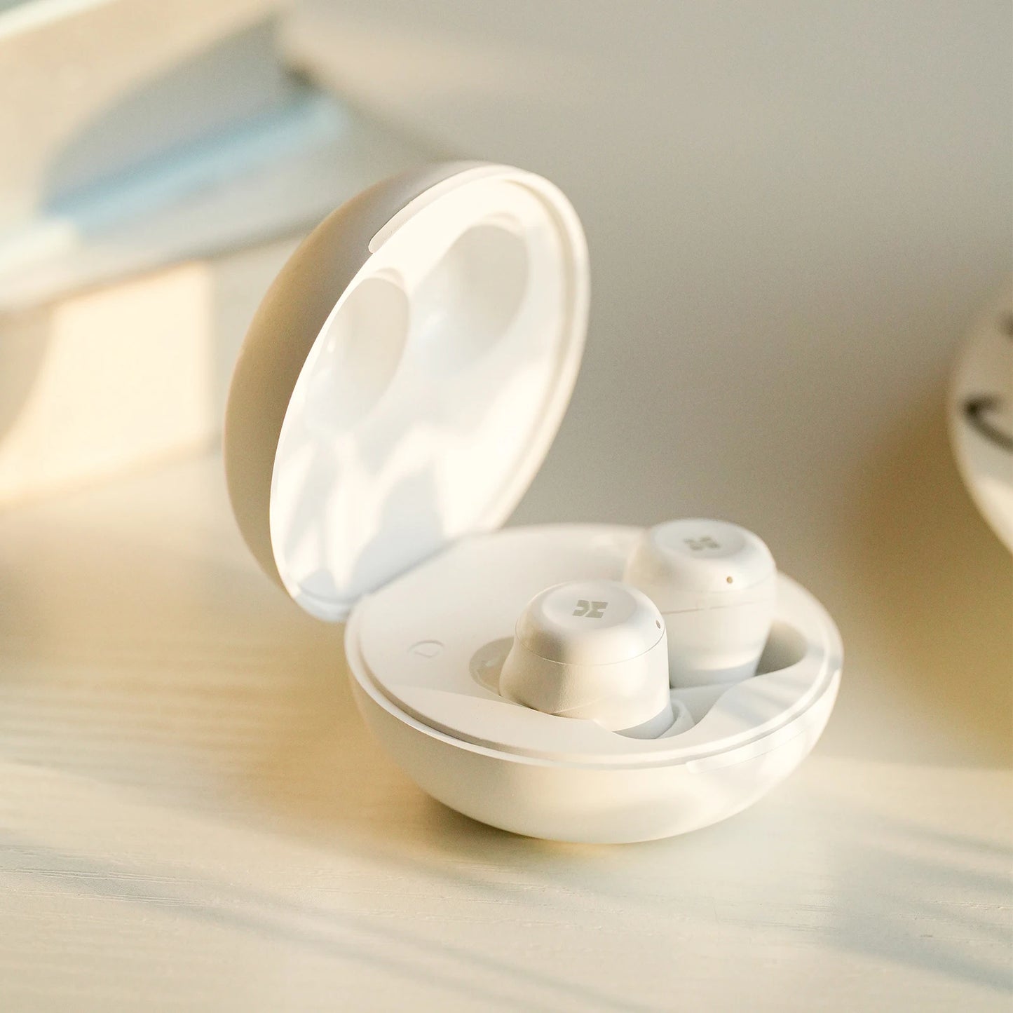 HIFIMAN TWS450 True Wireless Stereo Headset with Environmental Noise Cancellation & Audiophile-grade Dynamic Driver