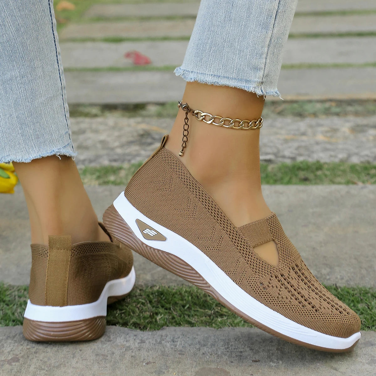 Women's shoes, women's sports shoes, summer flying woven mesh soft sole breathable sports shoes