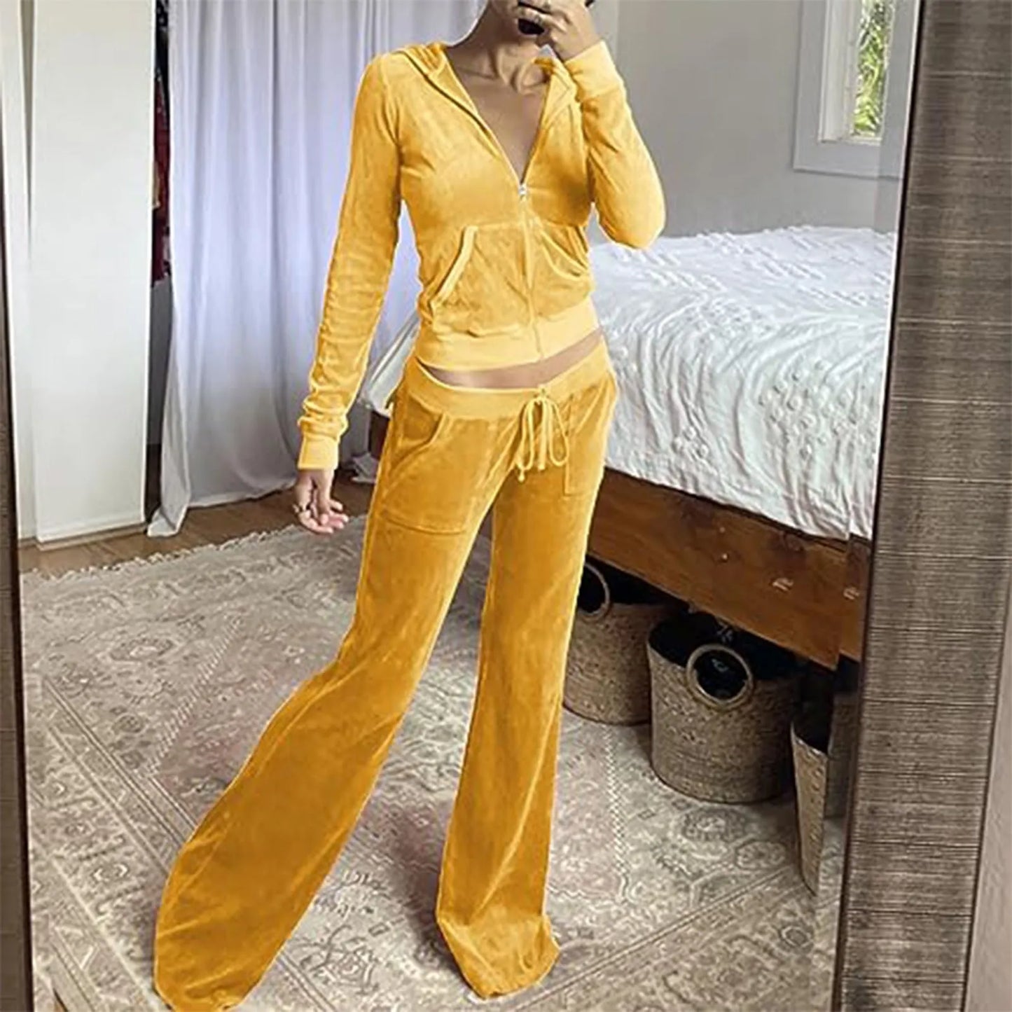 Women Velvet Jogging Suit Autumn Casual Velour Hoodie Cropped Top Jacket With Wide Leg Pants Tracksuits Women's Two Piece Set
