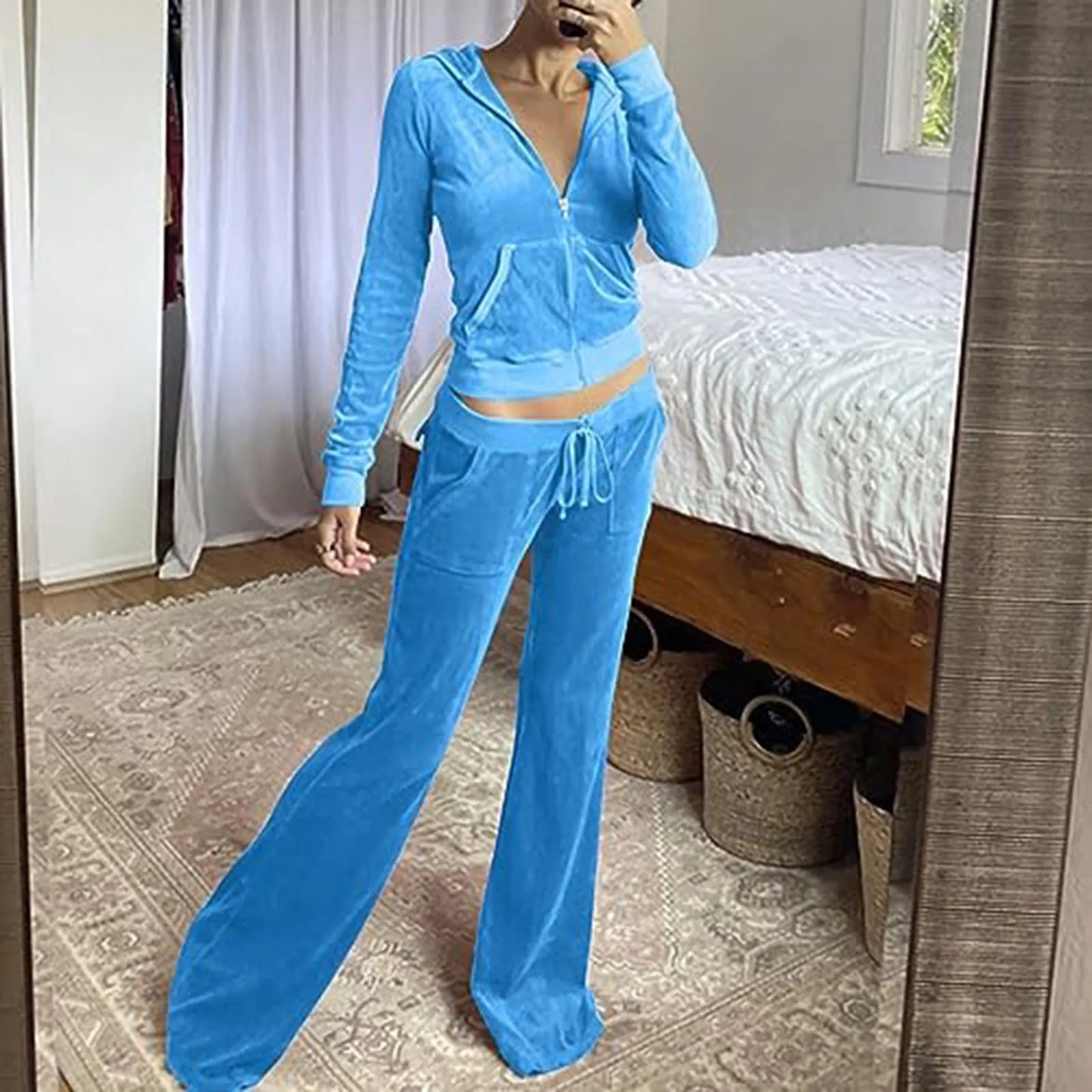 Women Velvet Jogging Suit Autumn Casual Velour Hoodie Cropped Top Jacket With Wide Leg Pants Tracksuits Women's Two Piece Set