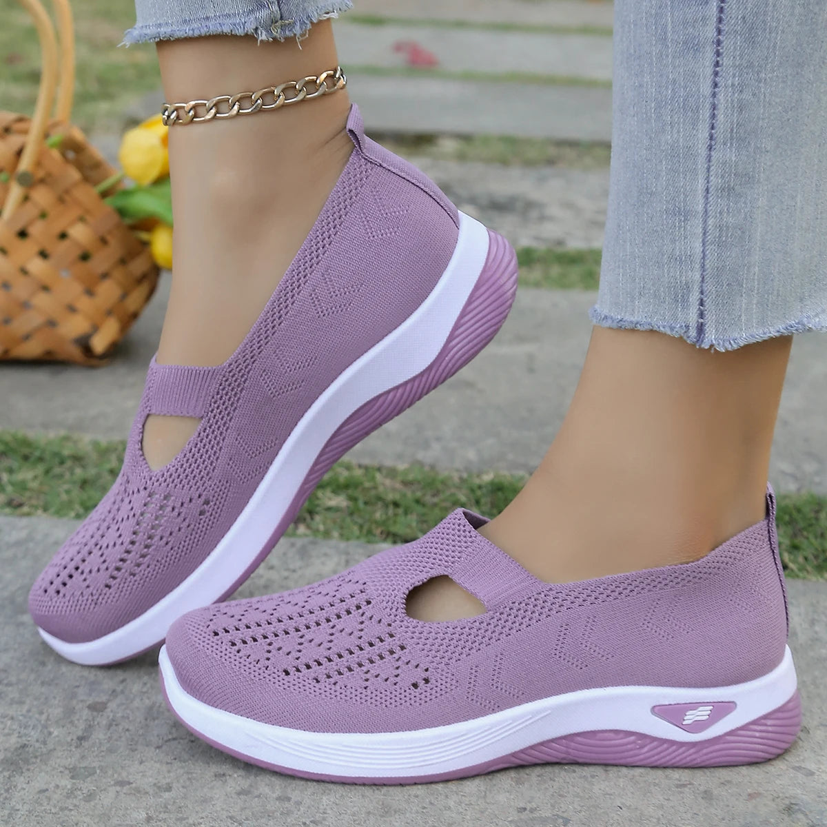 Women's shoes, women's sports shoes, summer flying woven mesh soft sole breathable sports shoes