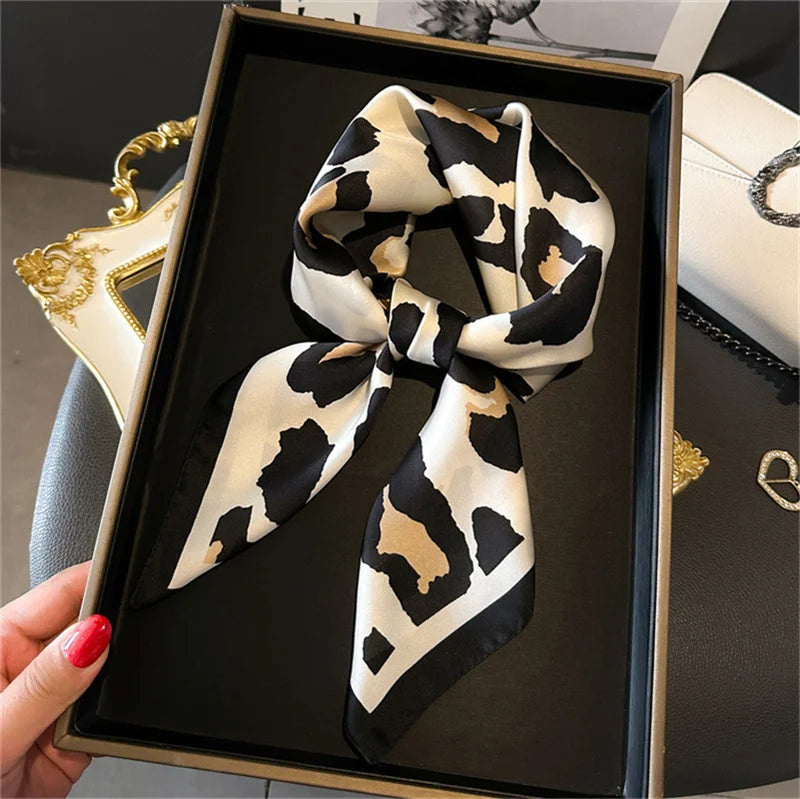 2026 New Fashion 70X70cmPrinted Women's Scarf Pashmina Silk Scarf Square Shawl Decorative Headband Neck Luxury Design Bandana