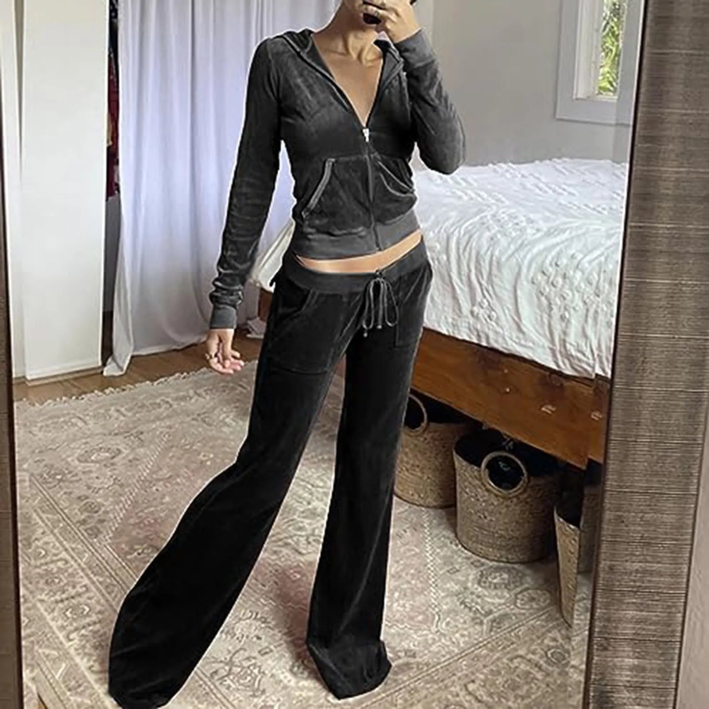 Women Velvet Jogging Suit Autumn Casual Velour Hoodie Cropped Top Jacket With Wide Leg Pants Tracksuits Women's Two Piece Set