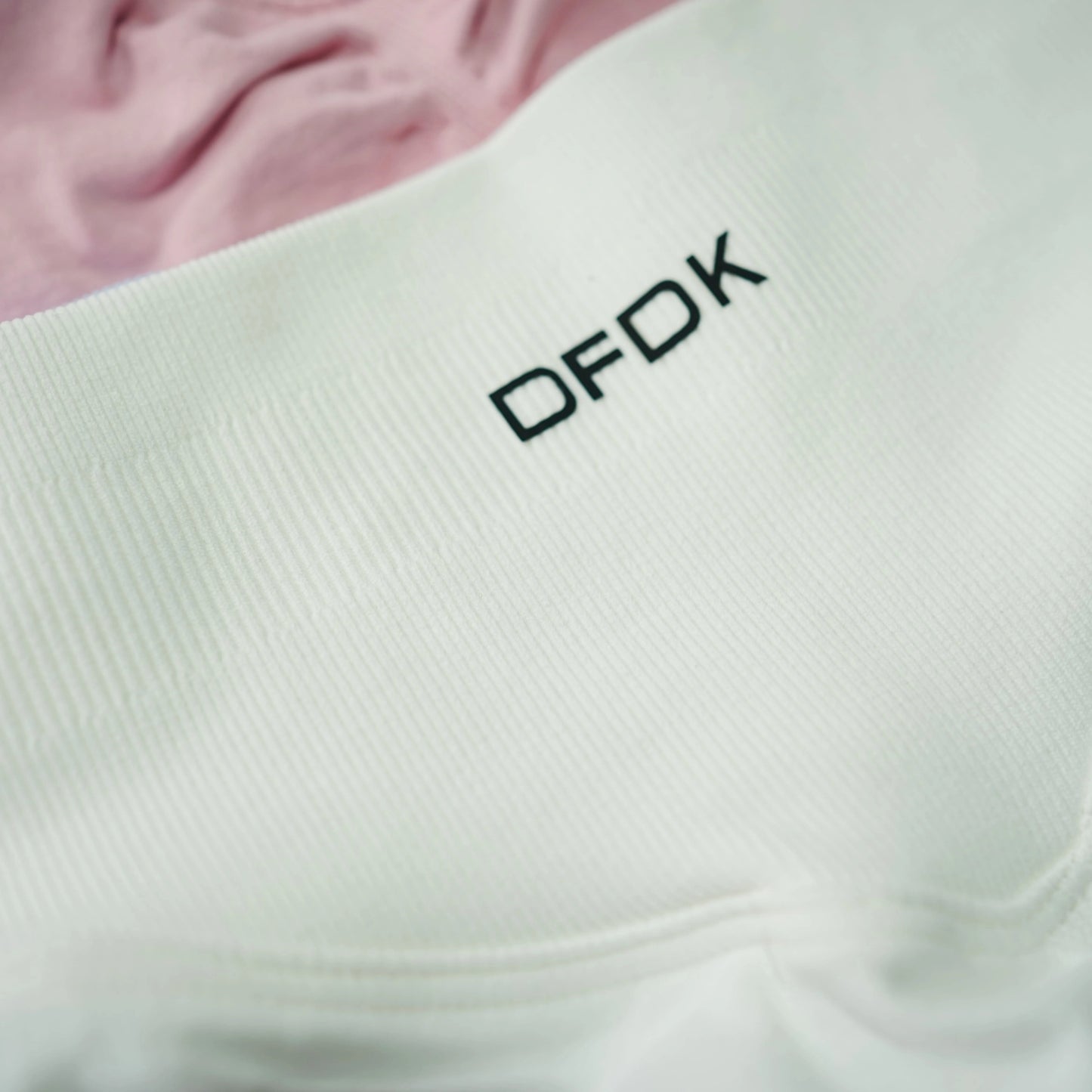 DFDK 2026 New Women High Waist Scrunch Butt Shorts Push Up Hip Lifting Squat Proof Gym Workout Running Sports Yoga Short Pants