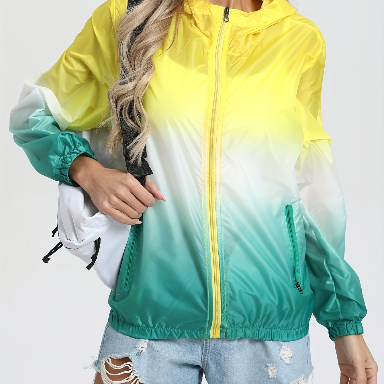 Women'S Lightweight Hooded Jacket with Gradient Color, Printed Design, And Zippered Pockets for Outdoor Use.