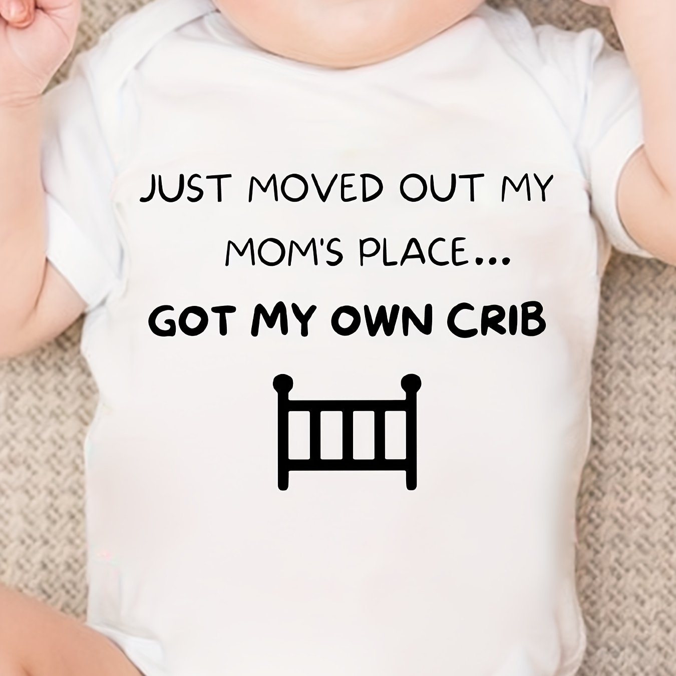 PF3755 Baby Boy And Girl Infant Triangle Bodysuit Just Moved Out My Mom'S Place Got My Own Crib Letter Print Cute Short-Sleeve Romper for Newborns, for Outdoor